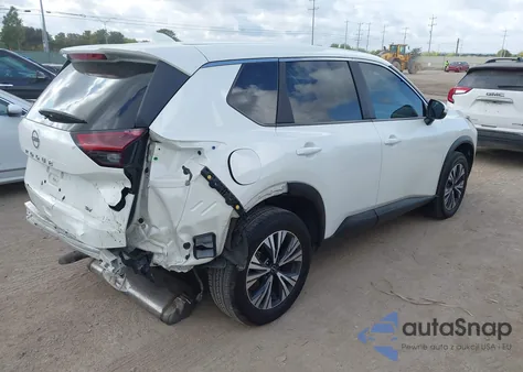 2022 Nissan Rogue Sv Fwd z USA, uszkodzony, nr VIN 5N1BT3BA5NC721049